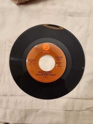 45 RPM Vinyl Record Singles The Blue Ridge Rangers Hearts of Stone/Somewhere NM