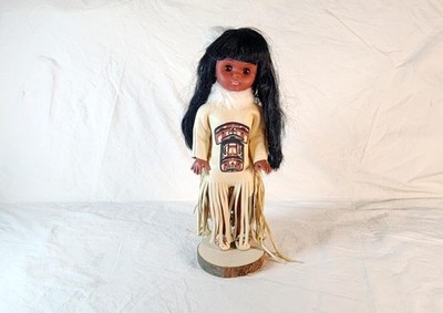 Creations du Vagabond Canadian Doll 14.5" Deerskin Totem Dress #643 With Tag