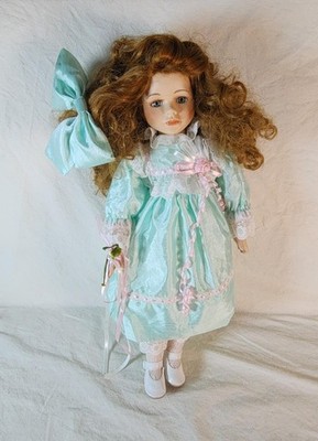 Limited Edition Seymour Mann Connoisseur 18" Porcelain Doll Aqua Dress  /Booklet
