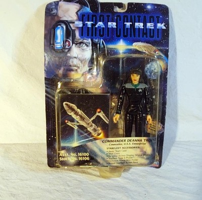 Star Trek First Contact Commander Deanna Troi 1996 Playmates Figure 16106