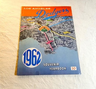 1962 Los Angeles Dodgers Souvenir Yearbook Dodger Stadium Koufax VG+
