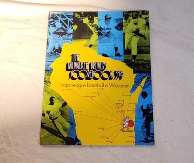 1972 Milwaukee Brewers Scorebook Vintage MLB Baseball Program Wisconsin Map Cove